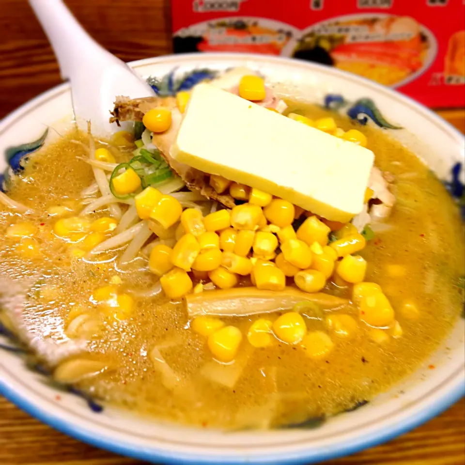 ラーメン横丁 来々軒 味噌コーンバターラーメン🌽①|ゆかりさん