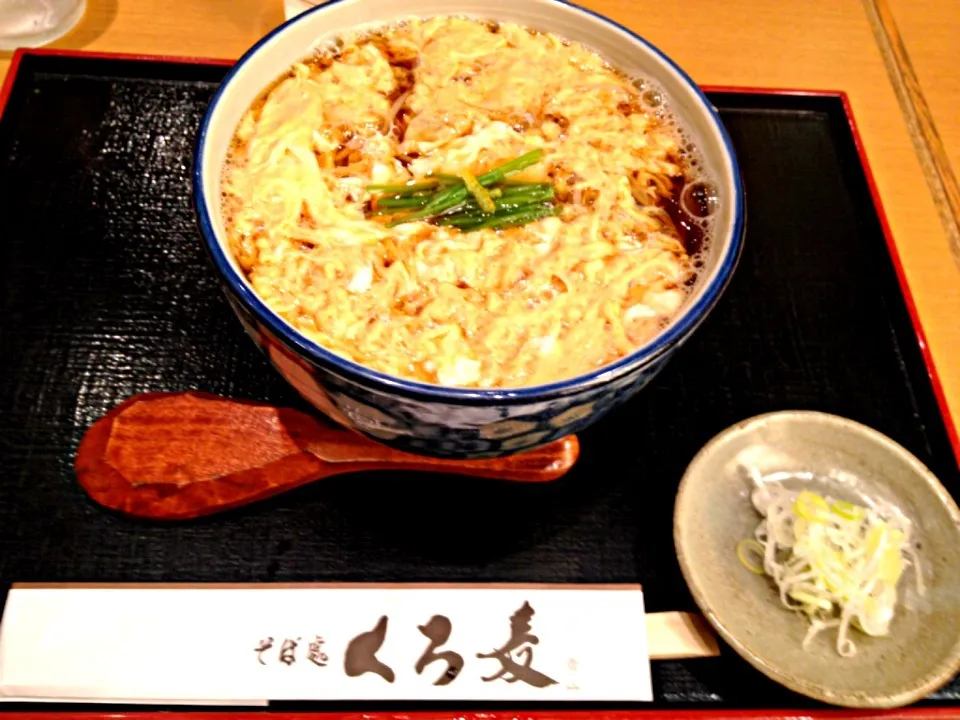 佐野プレミアムアウトレットにて卵とじ蕎麦食べました🍜|みきぴょん♪さん