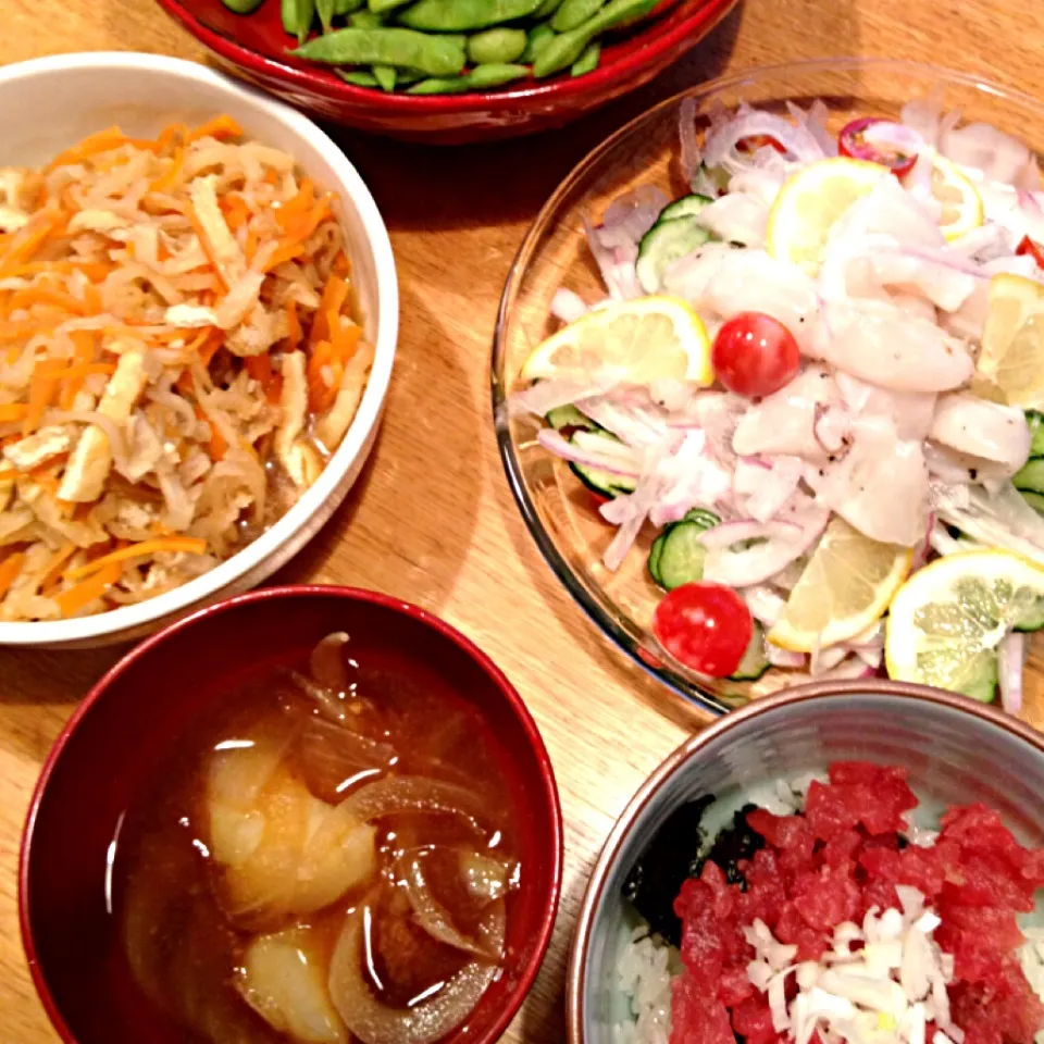 Snapdishの料理写真:ネギトロ丼、タコのカルパッチョサラダ、切干しの煮物🎶|レナコさん