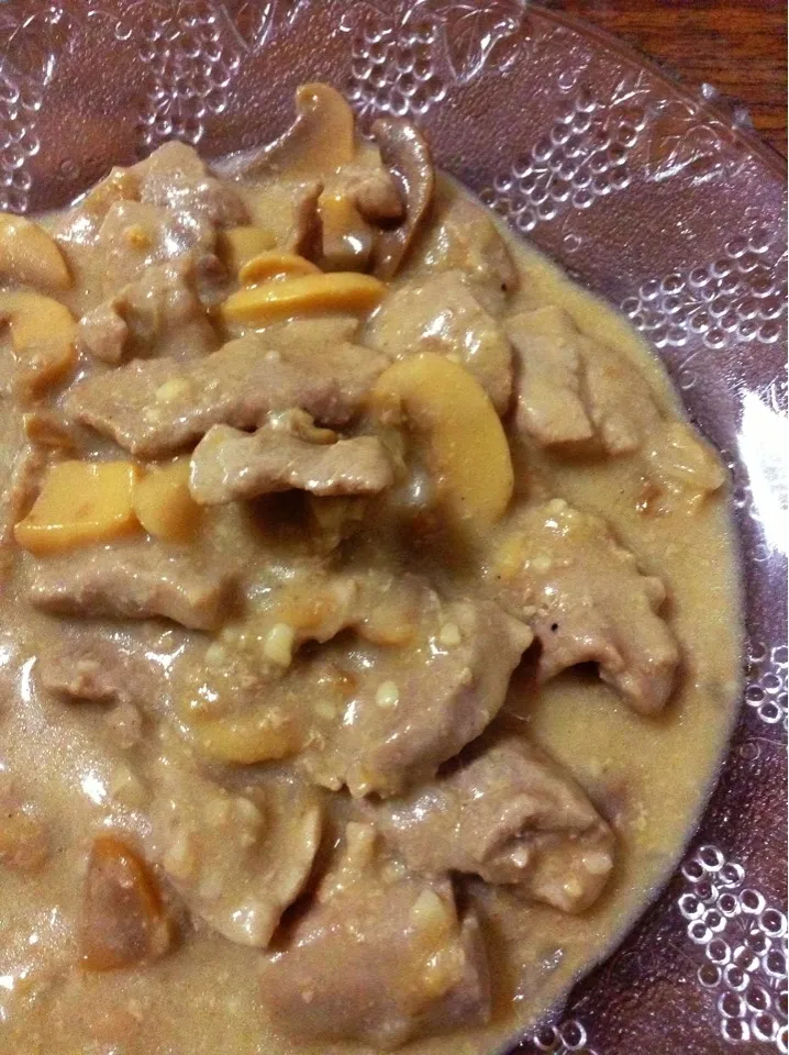 Pork in Creamy Mushroom Sauce|Angel Ramoso-Islaさん