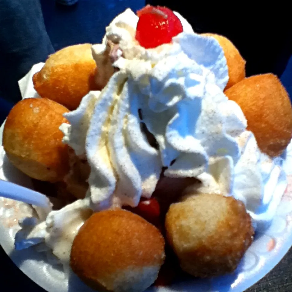 Heaven , fried dough Sunday ;*|BriieBriieさん