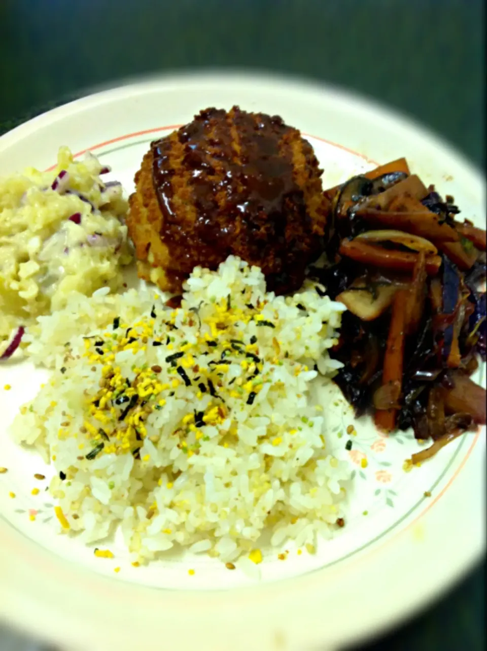 Snapdishの料理写真:＃One-plate dish : Fish cake (bought), Sweet potato salad, Root veg stir fry、白身魚のクリームコロッケ(市販)、さつまいもサラダ、根野菜炒め、ご飯にはのりたまサービス！|ずきみくさん