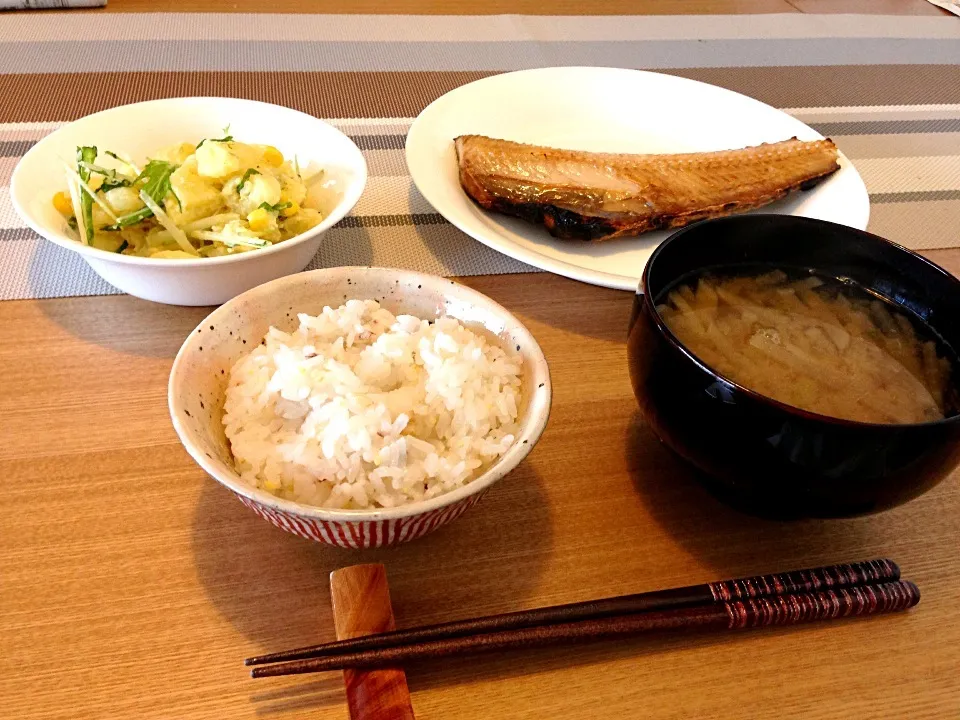 焼き魚定食|ウサコさん