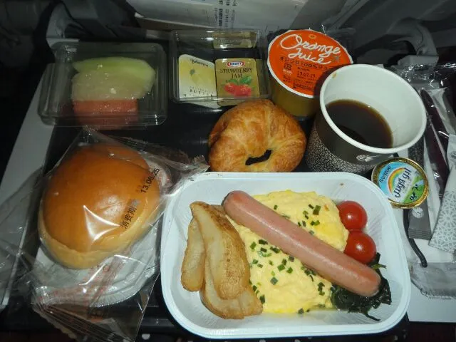 カタール航空機内食　関空→ドーハ朝食|離乳食完了期 1歳さん