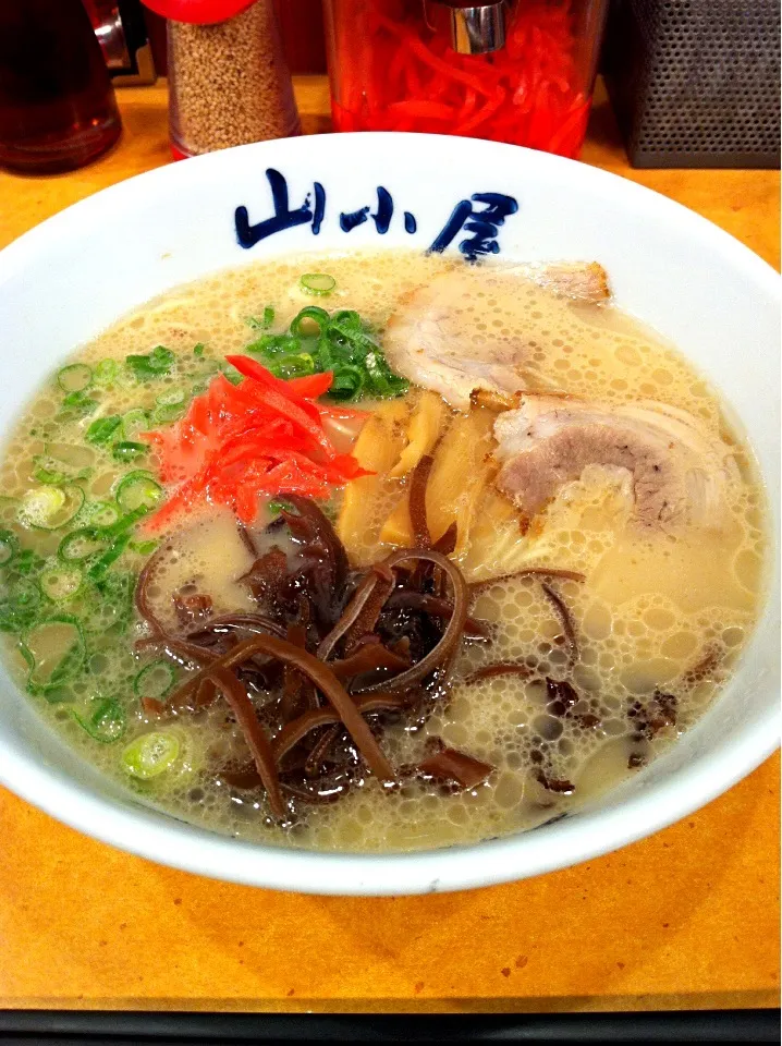 山小屋 豚骨ラーメン@東陽町|まりとんさん