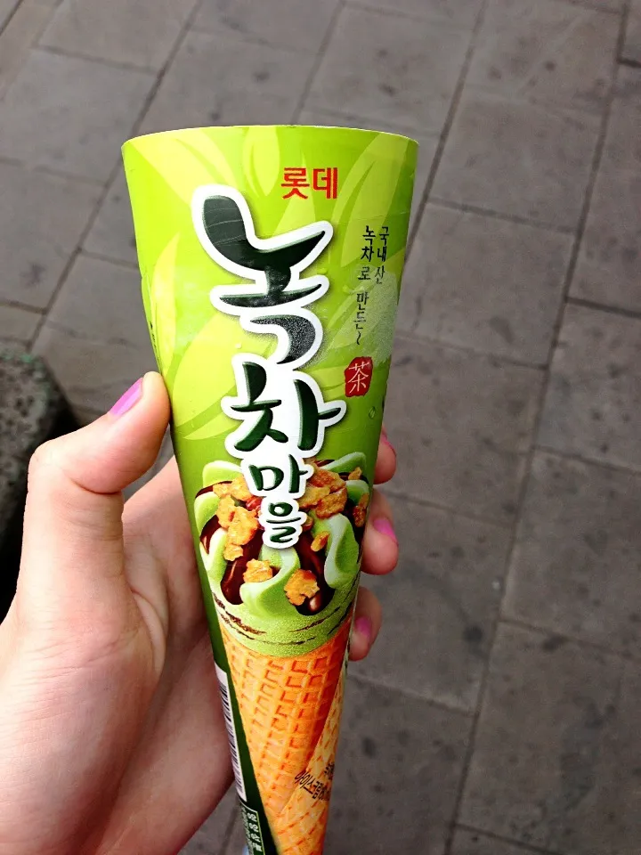 Greentea & redbean ice-cream.|해리さん