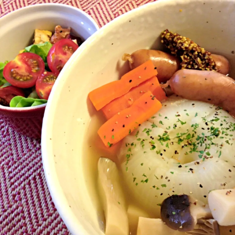 夕飯 新玉丸ごとポトフ|akikoさん