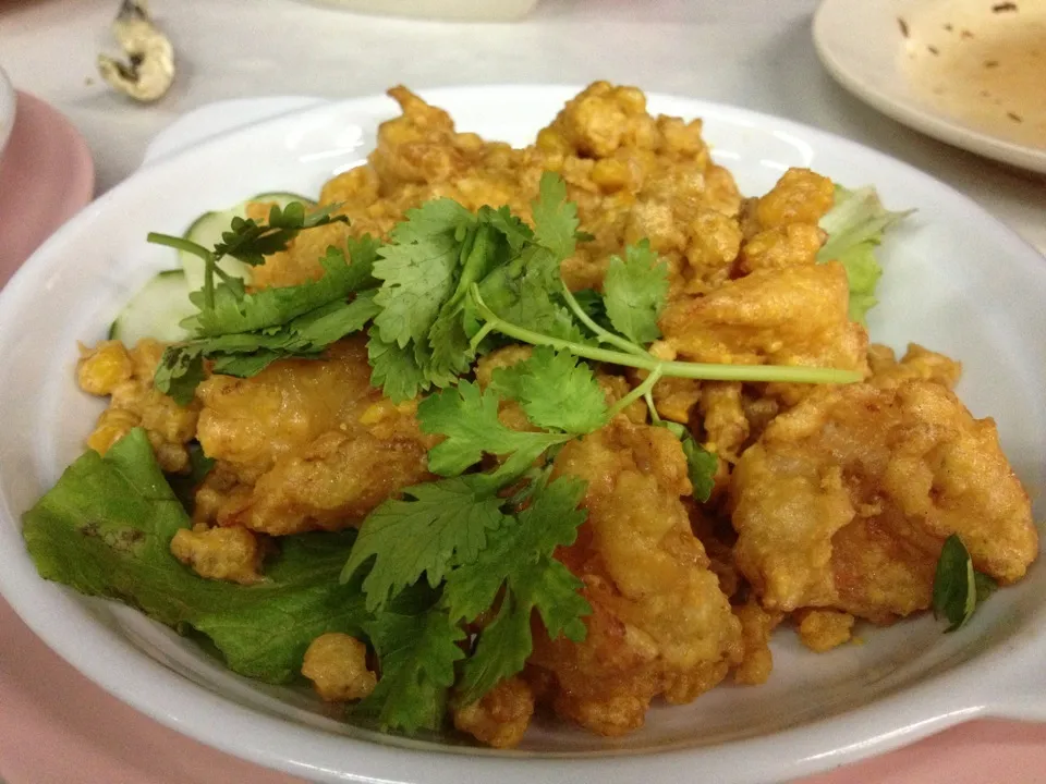 Salted egg yolk fried prawn|AmeSabさん