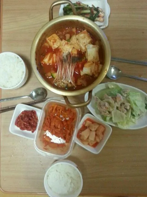 Snapdishの料理写真:고추장찌개|설아さん