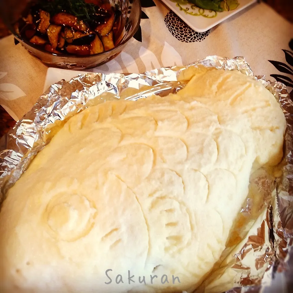 Snapdishの料理写真:鯛の塩釜焼き♡|Sakuranさん