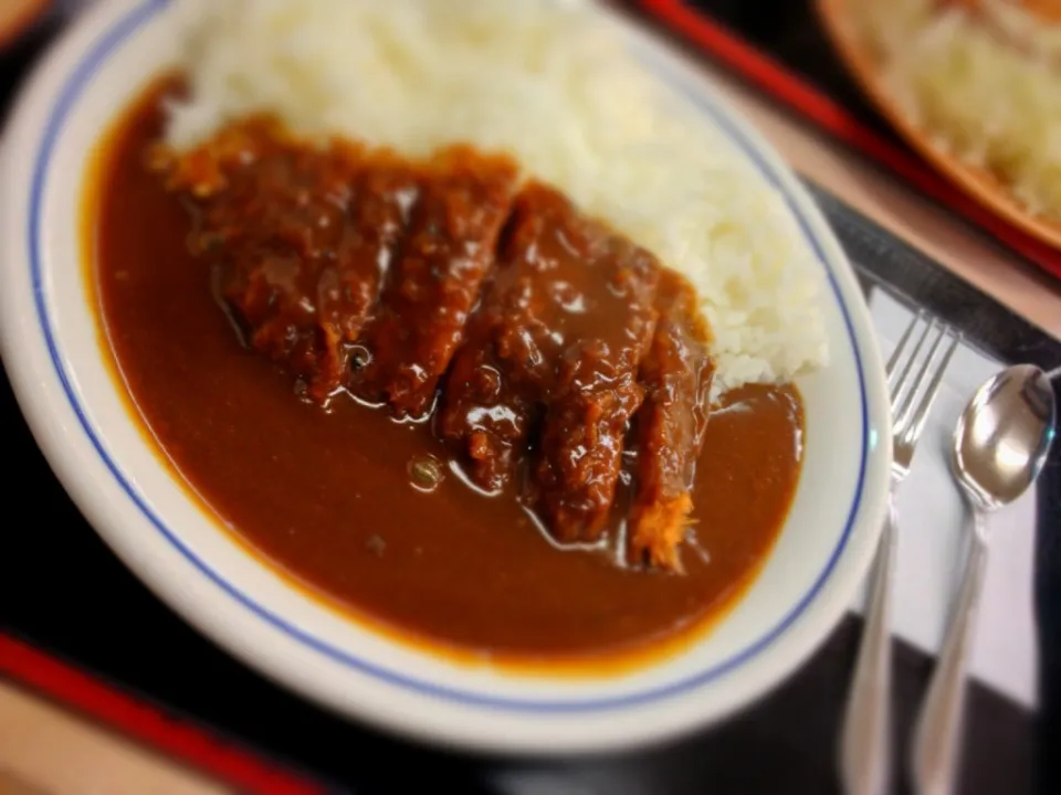 Snapdishの料理写真:カツカレー(梅)ご飯大盛り|さとうさんさん