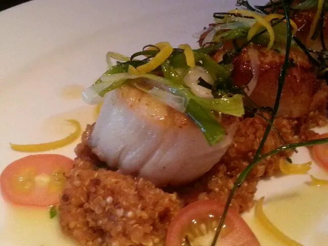 Seared Scallops,  Quinoa, Citrus Beurre Blanc|Austin McKennaさん