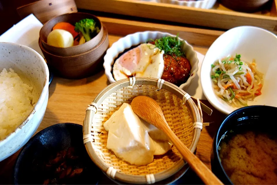 ふわふわ照焼きつくね (日替り)|中町さん