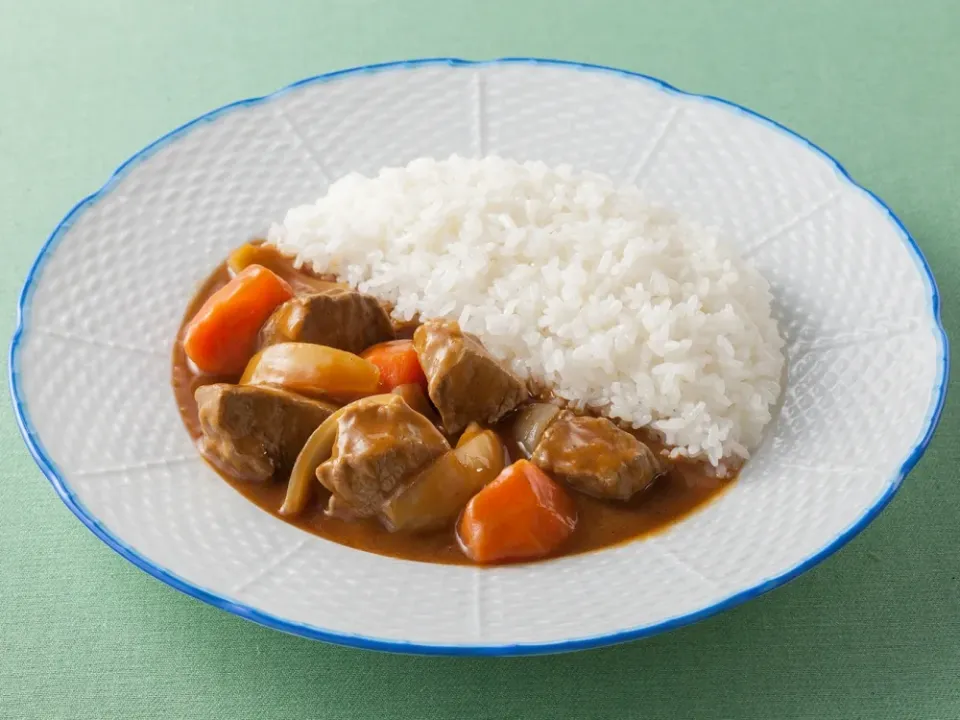 ジャワカレーで作る！たっぷり角切りビーフカレー|ハウス食品さん