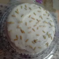 Carrot Cake with Cream Cheese Icing and Nuts Toppings|Jamilah Delgadoさん