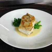 Snapdishの料理写真:Tomato and Parmesan encrusted halibut, broccoli rabe, lemon butter sauce|joshua sayersさん