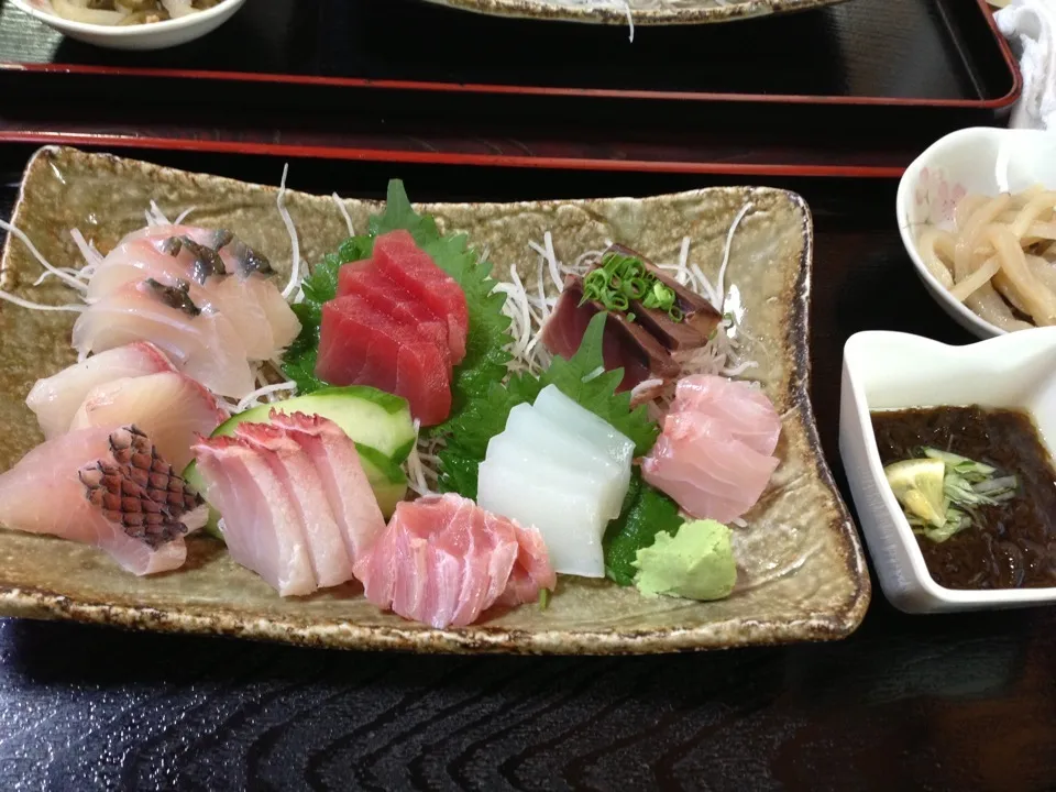 お昼のさしみ定食|村松さん