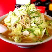 Snapdishの料理写真:醤油野菜ラーメン大盛|なべだいさん