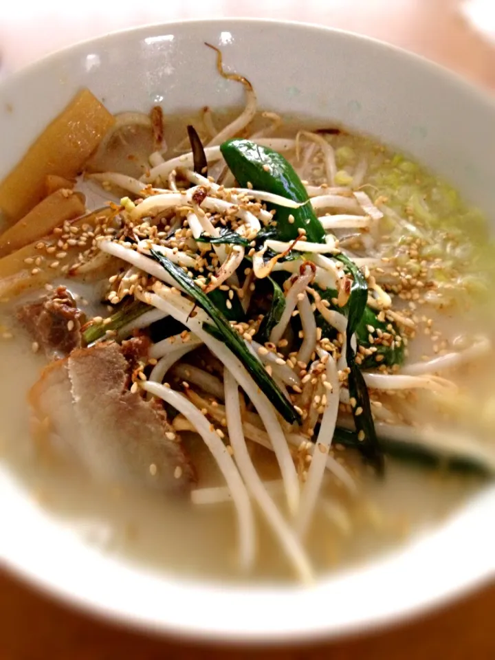 豚骨スープ上手くいった！塩ラーメン★|みつなち☆さん