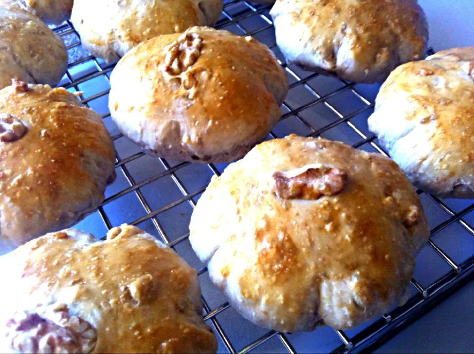 Walnut Breads / お向かいさんとリノまで送迎してくれる友達に。|mamakumiさん