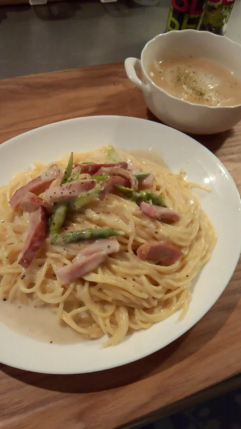 アスパラとベーコンのクリームパスタ|さやさん