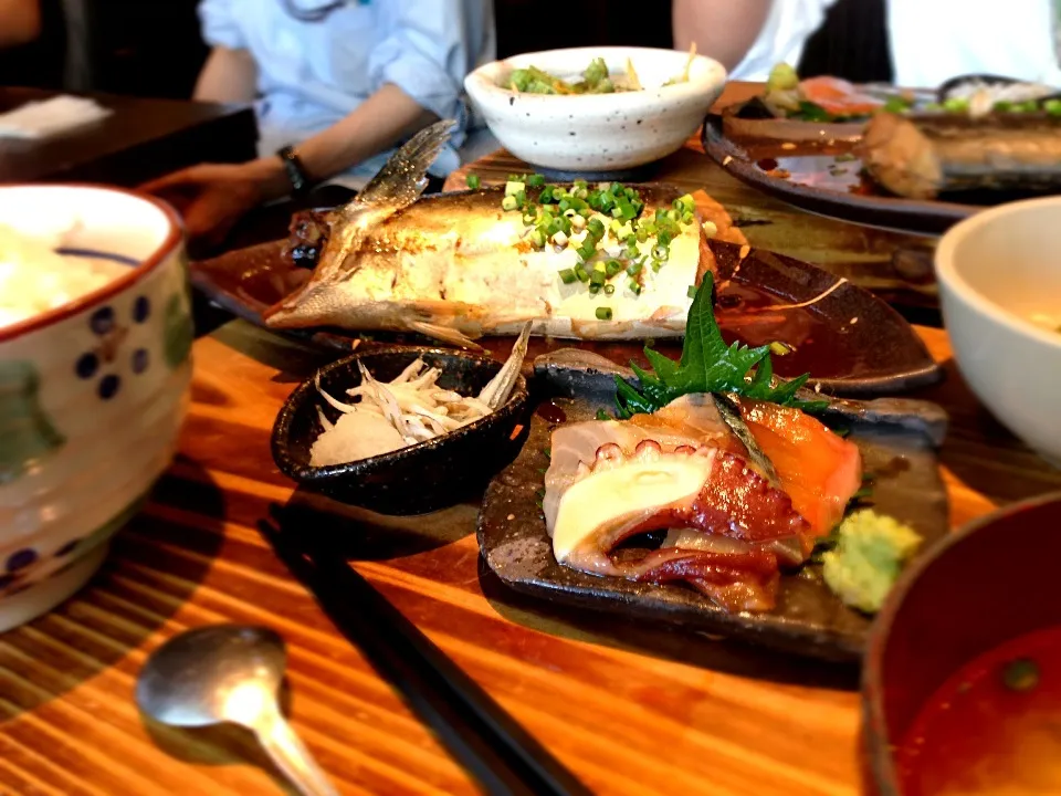 サゴシの煮付け定食🐟|おかっぴーさん