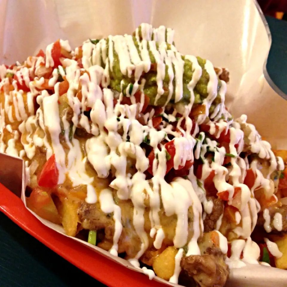 Snapdishの料理写真:nacho fries|Cloudy Gさん