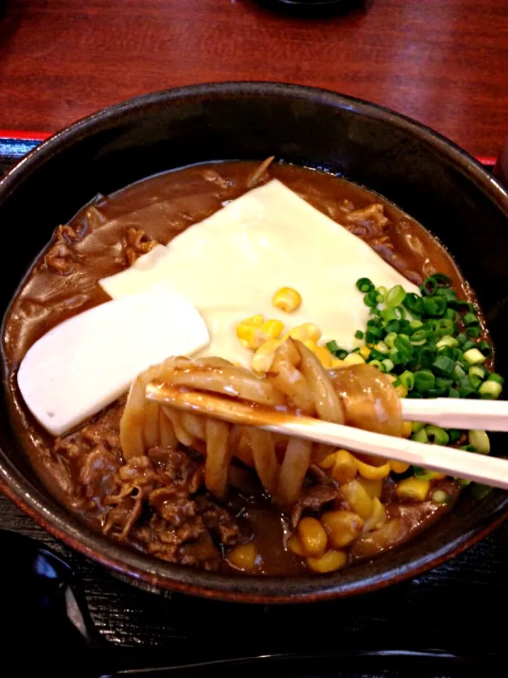 ランチ〜✨牛カレーうどん🍲😘|ちーねーさん