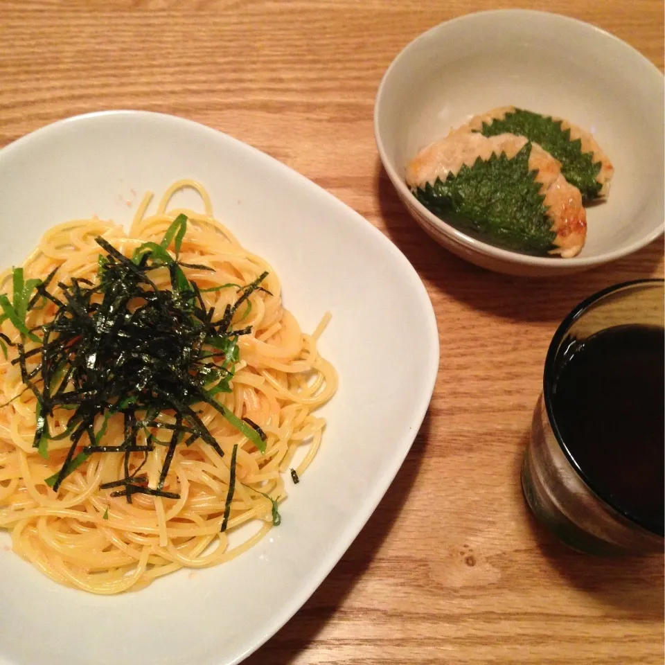 たらこパスタと鶏挽肉の大葉つつみ焼き|かおりさん