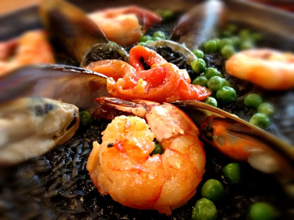 Black ink seafood paella|Jeremy Khooさん