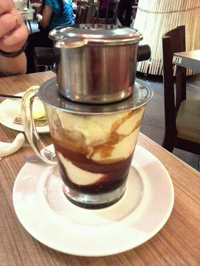 Snapdishの料理写真:my favourite! drip coffee with vanilla ice cream! yummy!|nicoleさん