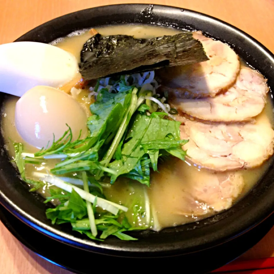 Snapdishの料理写真:特製ラーメン|Agaricusさん