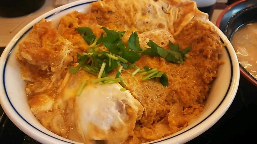 カツ丼 松|小栗大介さん