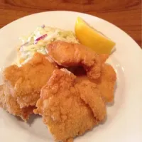 Snapdishの料理写真:なまずのフライ🍴Cajun cuisine from Osaka. #2 Fried Catfish