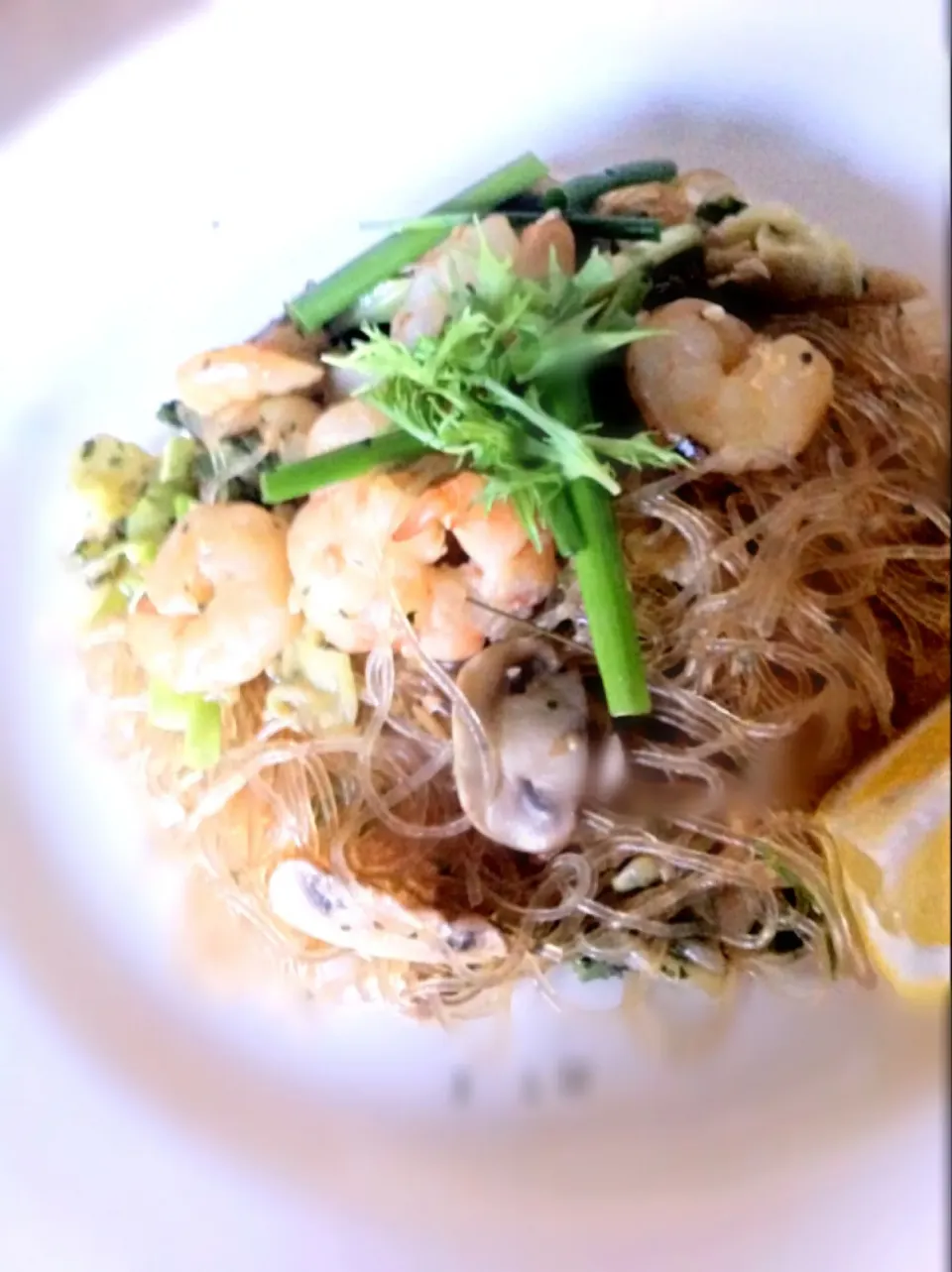 Snapdishの料理写真:Pad Thai noodles with shrimps|Yuko Sasakiさん