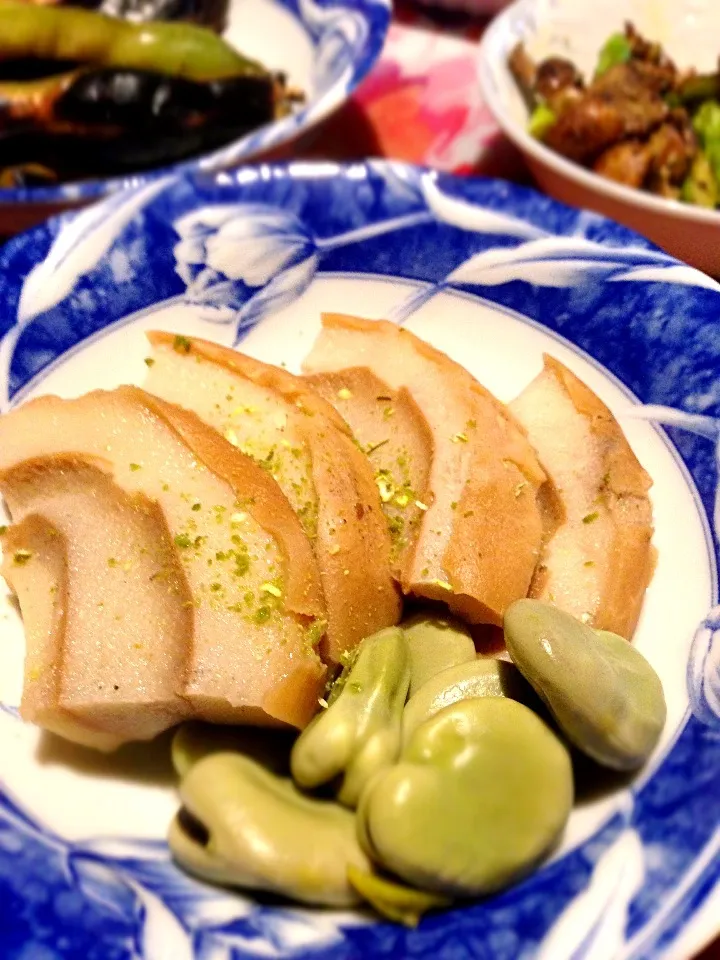 車麩をそら豆とともに煮てみました。山椒で風味付け！|うきさん