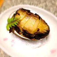 Snapdishの料理写真:焼きアワビ|よちこさん