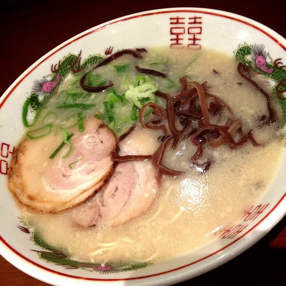 Snapdishの料理写真:博多だるまラーメン|志野さん