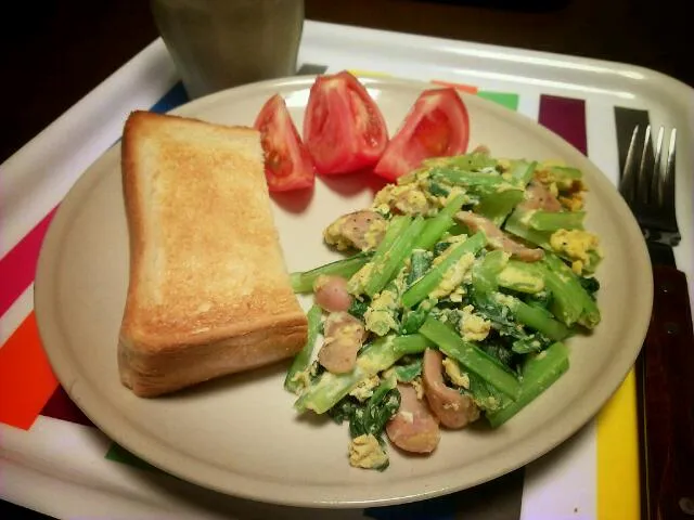 Snapdishの料理写真:昼ごはん。|ぴらさん