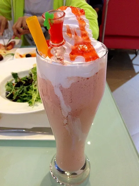 草莓歐蕾😘|Chenさん