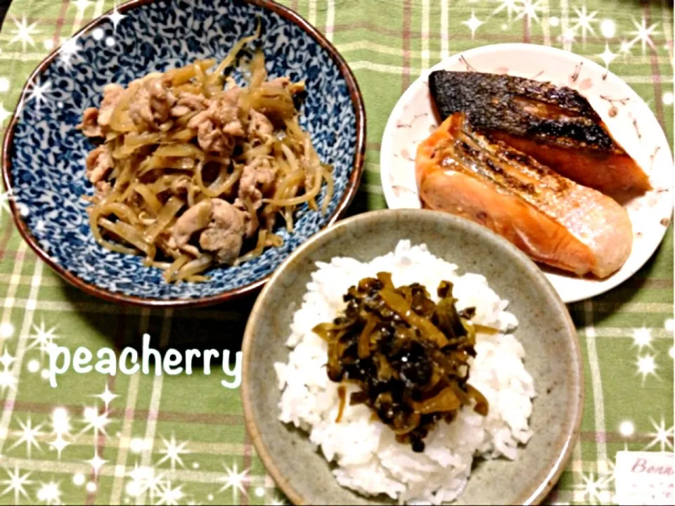 焼き鮭・豚肉と牛蒡ともやしの炒め煮・高菜(｀･ω･´)ゞ|☆ぴ〜ちゃん☆さん