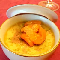 Chawamushi with foie gras and uni.|Sandra Wanさん