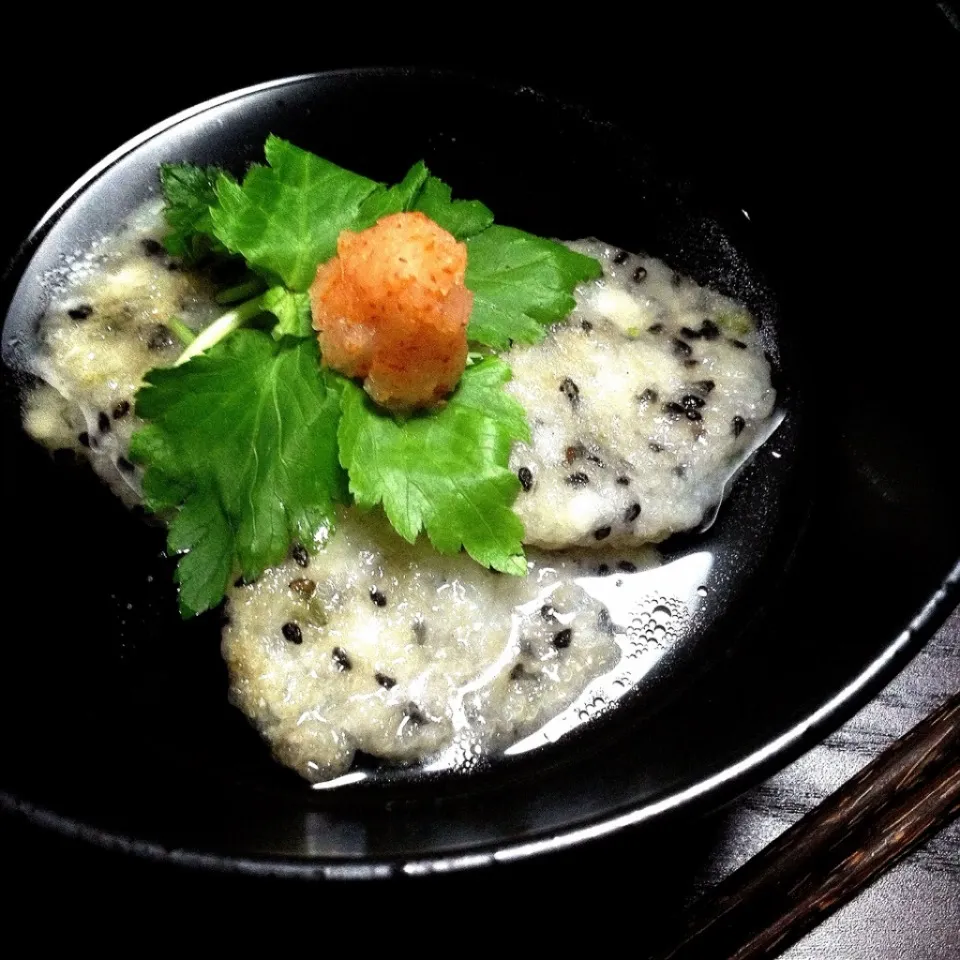 Snapdishの料理写真:White Broth of Deep fried yam & sesame rice cake|nori.co.jpさん