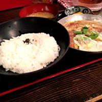 Snapdishの料理写真:チーズカツ丼定食