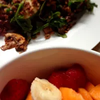 Vegetable fry with soy chorizo and fruit|Kristen Ankenyさん