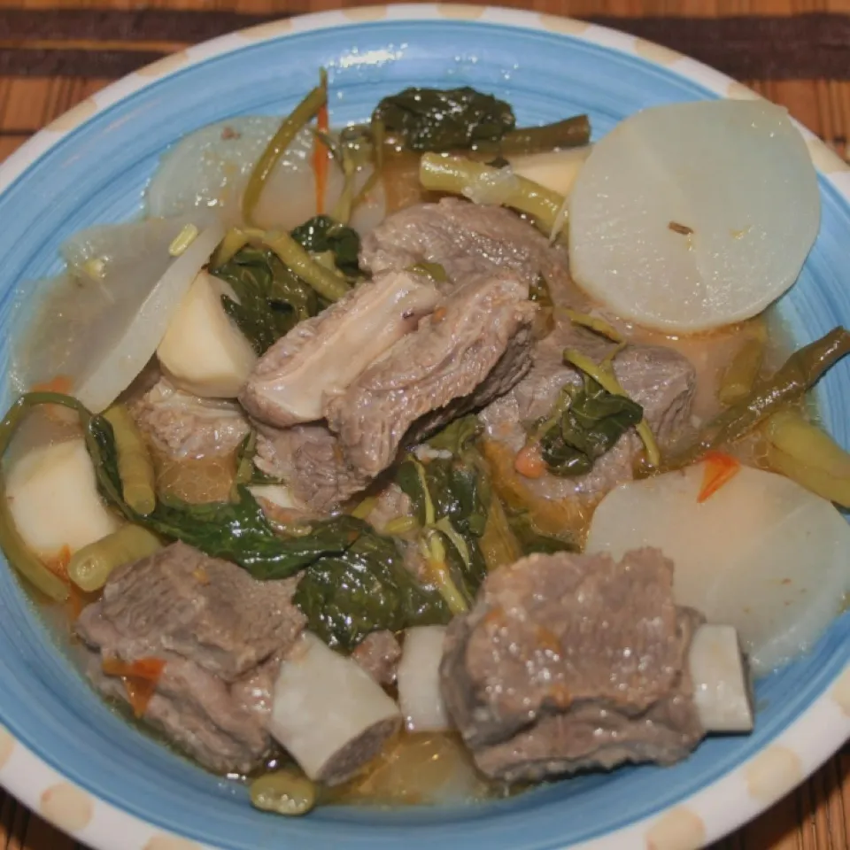 Pork spareribs in tamarind soup|Indie Starさん