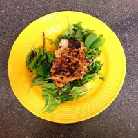 Snapdishの料理写真:Almond encrusted chicken thigh over bed of arugula, spinach and Swiss chard with drizzle of balsamic vinegar.  It's what's for dinner.|Jacqueline Ballanさん