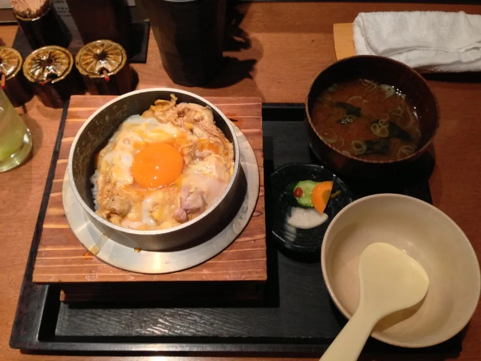 Snapdishの料理写真:釜炊き 究極の親子丼|カツゴンさん