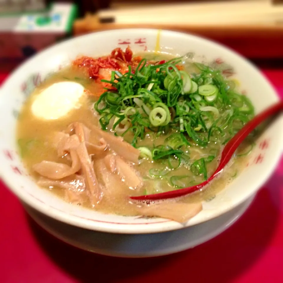 大中さんの並ラーメン(竹入)¥550|あかつ亭さん