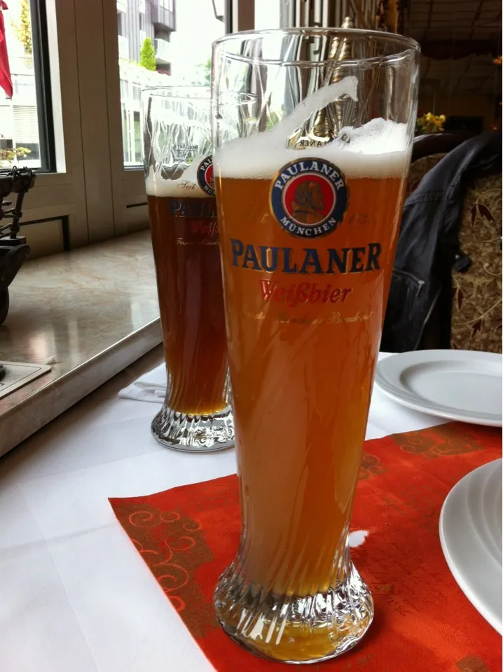 At a Northern Indian Restaurant having German Beers!|@projecthoneypotさん